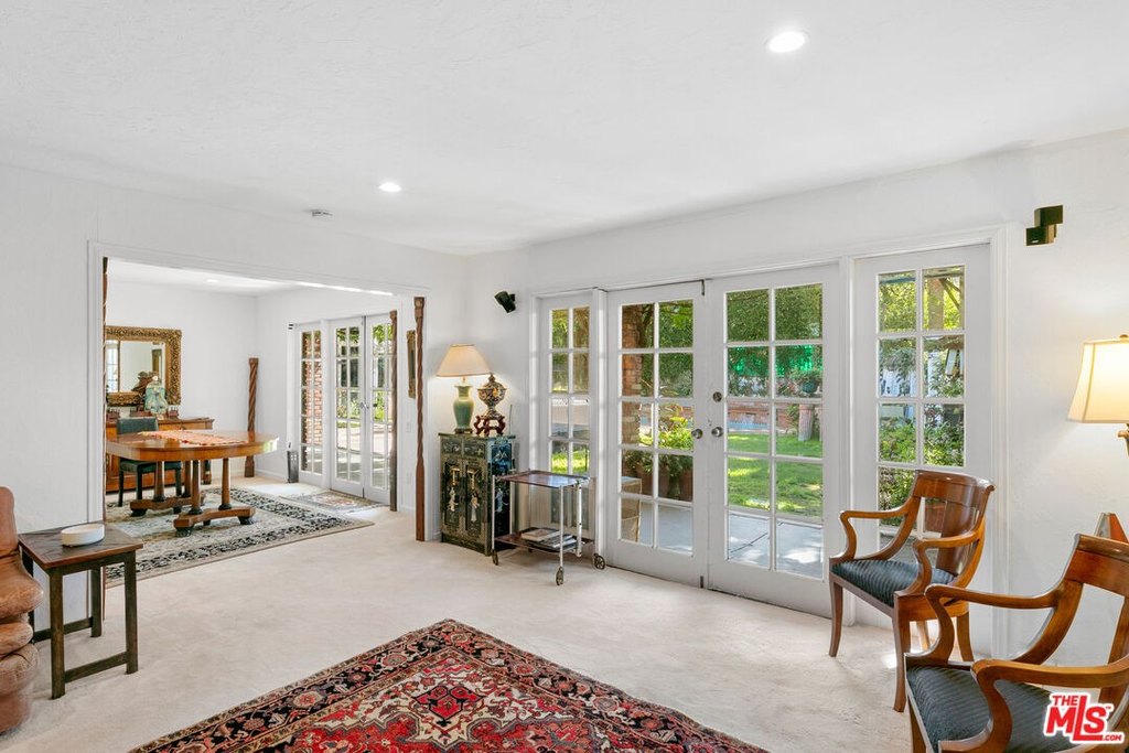 Malibu, California, 90265, United States, 6 Bedrooms Bedrooms, ,5 BathroomsBathrooms,Residential,Forsale,1904868