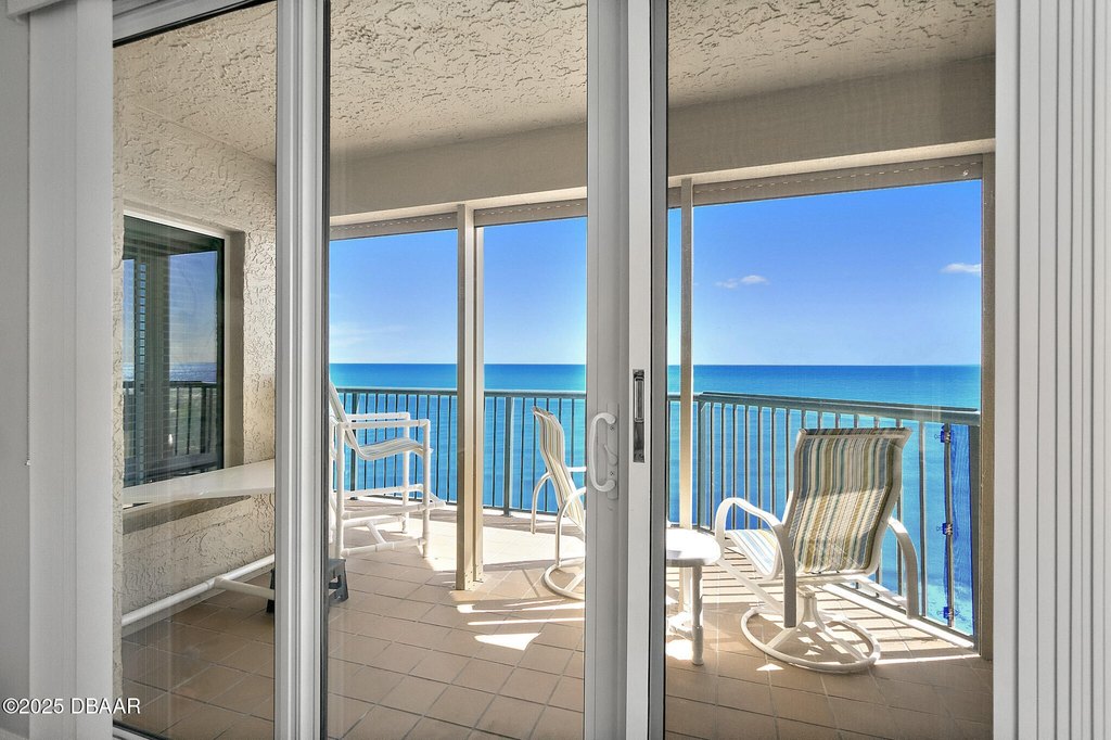 Daytona Beach Shores, Florida, 32118, United States, 3 Bedrooms Bedrooms, ,3 BathroomsBathrooms,Residential,Forsale,1990158