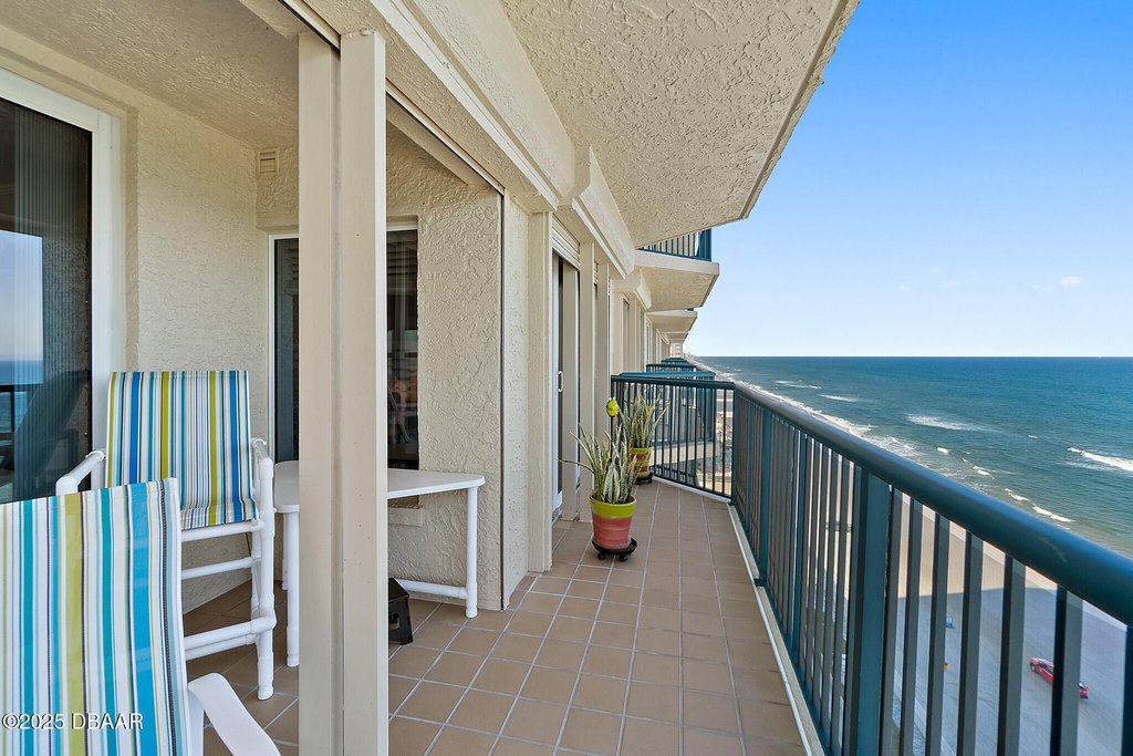 Daytona Beach Shores, Florida, 32118, United States, 3 Bedrooms Bedrooms, ,3 BathroomsBathrooms,Residential,Forsale,1990158