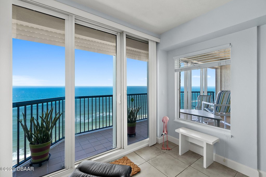 Daytona Beach Shores, Florida, 32118, United States, 3 Bedrooms Bedrooms, ,3 BathroomsBathrooms,Residential,Forsale,1990158