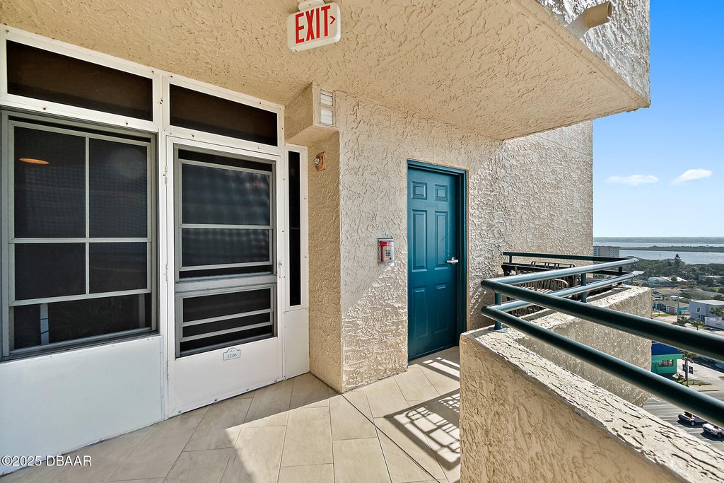 Daytona Beach Shores, Florida, 32118, United States, 3 Bedrooms Bedrooms, ,3 BathroomsBathrooms,Residential,Forsale,1990158