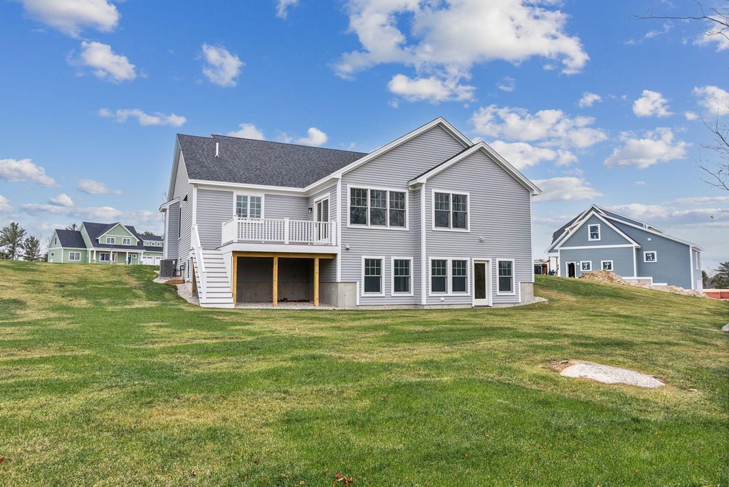 York, Maine, 03909, United States, 3 Bedrooms Bedrooms, ,2.5 BathroomsBathrooms,Residential,Forsale,1933958