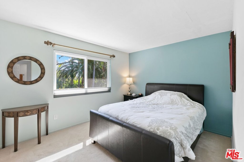 Malibu, California, 90265, United States, 6 Bedrooms Bedrooms, ,5 BathroomsBathrooms,Residential,Forsale,1904868
