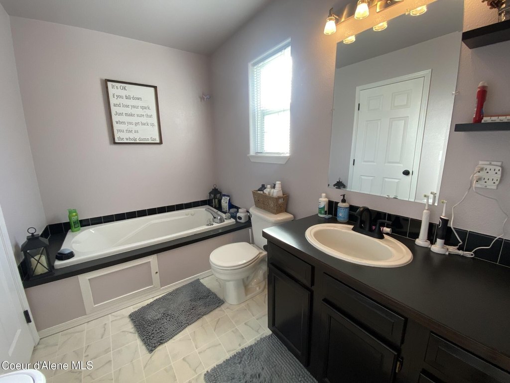Pinehurst, Idaho, 83850, United States, 4 Bedrooms Bedrooms, ,2.5 BathroomsBathrooms,Residential,Forsale,1913884