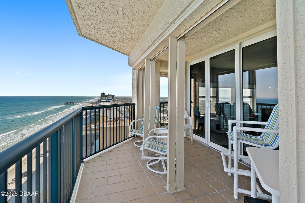 Daytona Beach Shores, Florida, 32118, United States, 3 Bedrooms Bedrooms, ,3 BathroomsBathrooms,Residential,Forsale,1990158