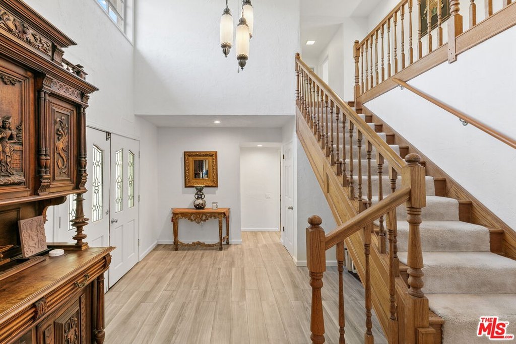 Malibu, California, 90265, United States, 6 Bedrooms Bedrooms, ,5 BathroomsBathrooms,Residential,Forsale,1904868