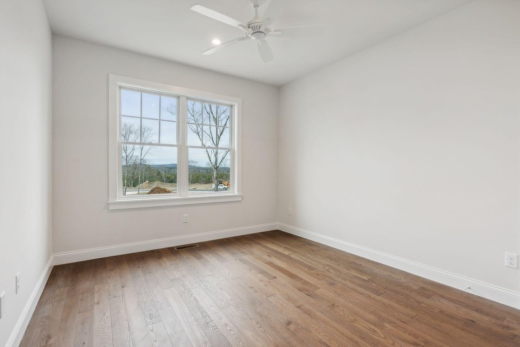 York, Maine, 03909, United States, 3 Bedrooms Bedrooms, ,2.5 BathroomsBathrooms,Residential,Forsale,1933958