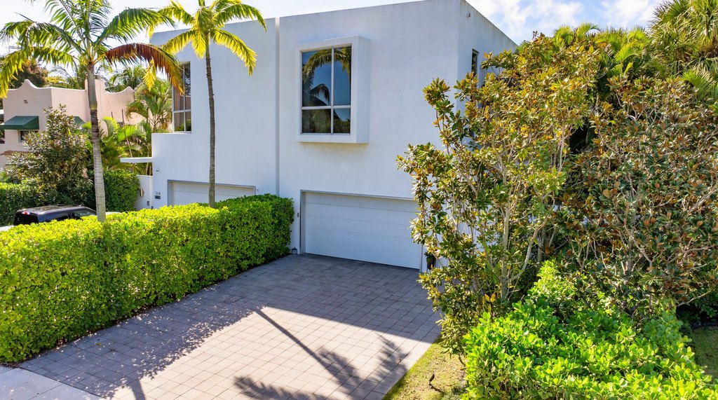 Delray Beach, Florida, 33483, United States, 3 Bedrooms Bedrooms, ,3.5 BathroomsBathrooms,Residential,Forsale,1926773