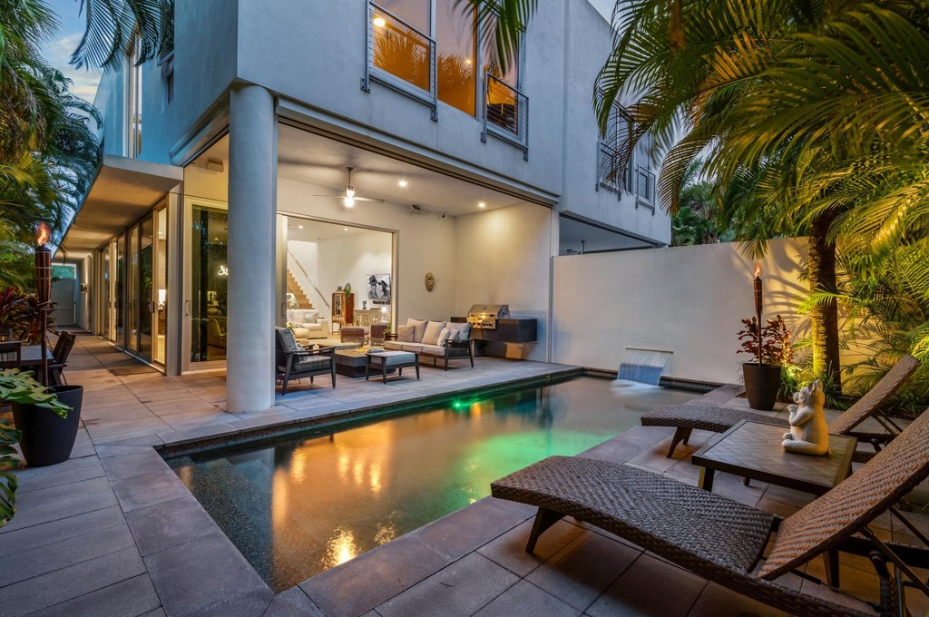 Delray Beach, Florida, 33483, United States, 3 Bedrooms Bedrooms, ,3.5 BathroomsBathrooms,Residential,Forsale,1926773