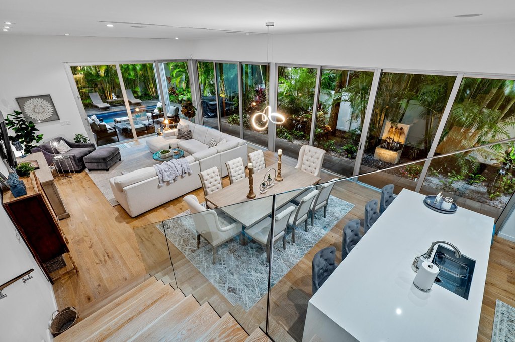 Delray Beach, Florida, 33483, United States, 3 Bedrooms Bedrooms, ,3.5 BathroomsBathrooms,Residential,Forsale,1926773
