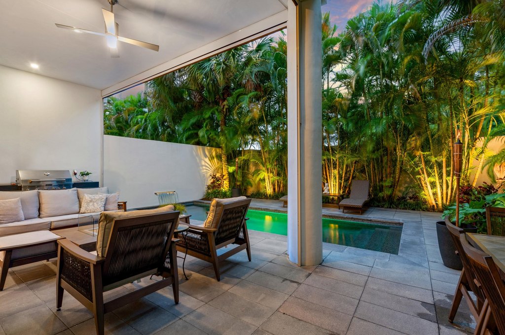 Delray Beach, Florida, 33483, United States, 3 Bedrooms Bedrooms, ,3.5 BathroomsBathrooms,Residential,Forsale,1926773