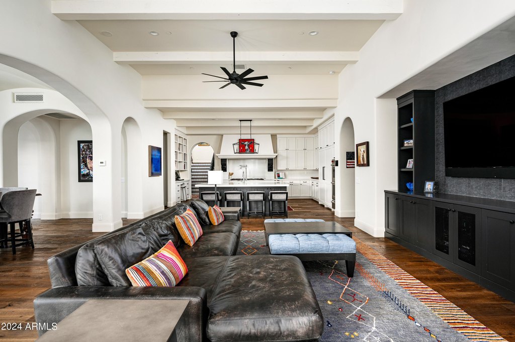 Scottsdale, Arizona, 85255, United States, 7 Bedrooms Bedrooms, ,9 BathroomsBathrooms,Residential,Forsale,1933913