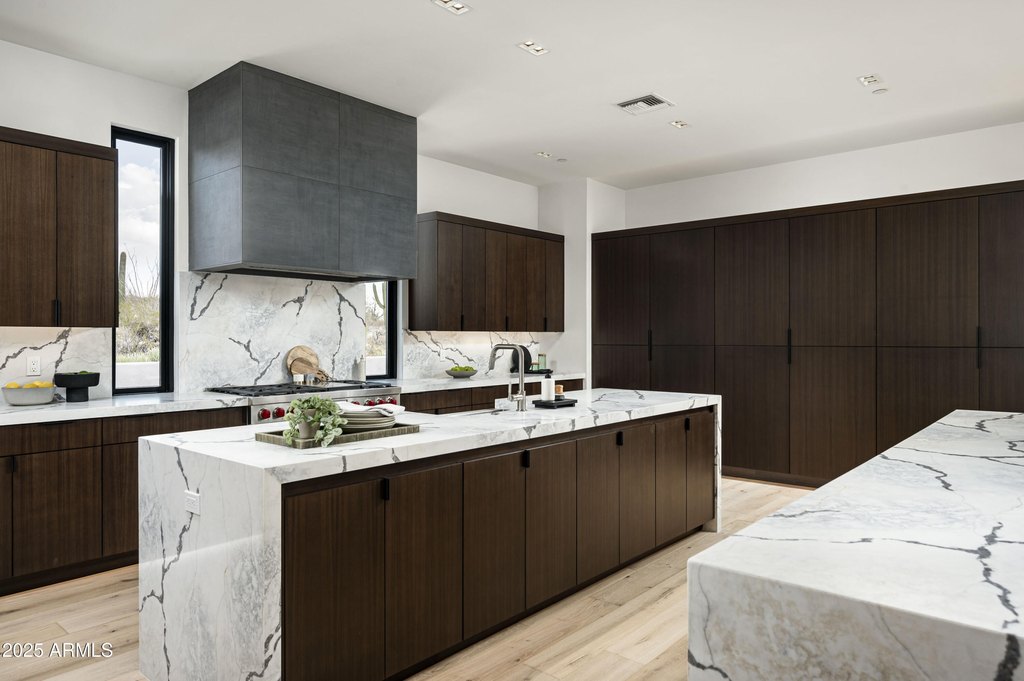 Scottsdale, Arizona, 85262, United States, 5 Bedrooms Bedrooms, ,7 BathroomsBathrooms,Residential,Forsale,1971064