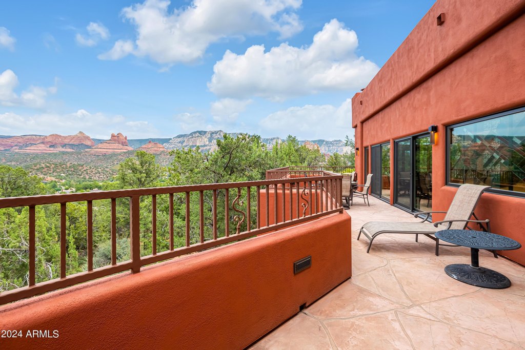 Sedona, Arizona, 86336, United States, 6 Bedrooms Bedrooms, ,7.5 BathroomsBathrooms,Residential,Forsale,1985625