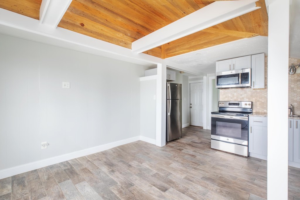 Hampton, New Hampshire, 03842, United States, ,Residential,Forsale,1934009