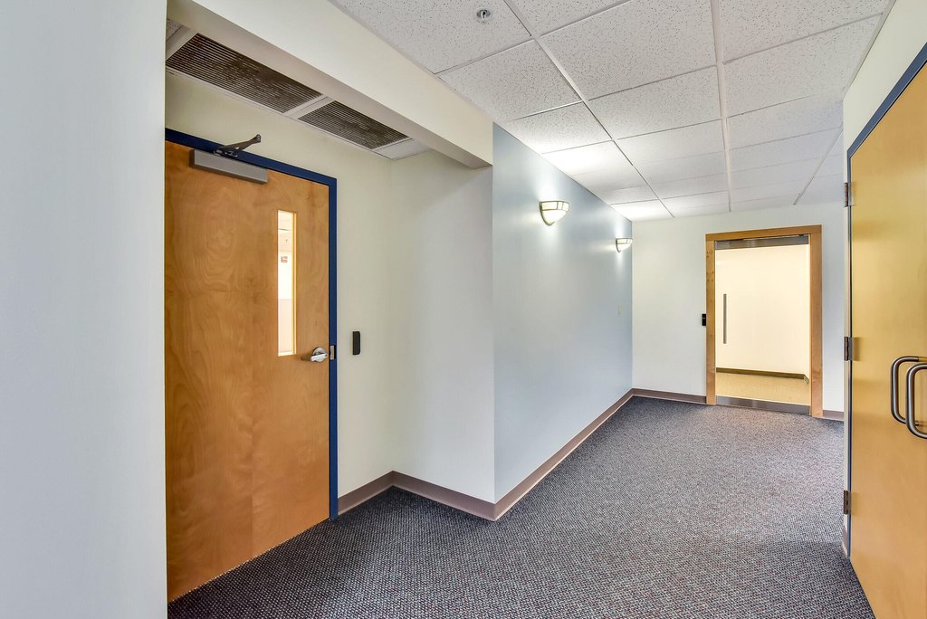 Augusta, Maine, 04330, United States, ,Commercial,Forsale,1900048