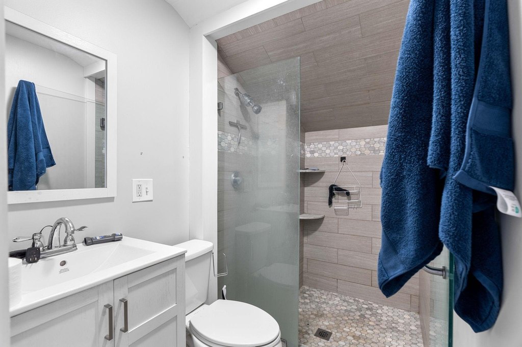 Hampton, New Hampshire, 03842, United States, ,Residential,Forsale,1934009