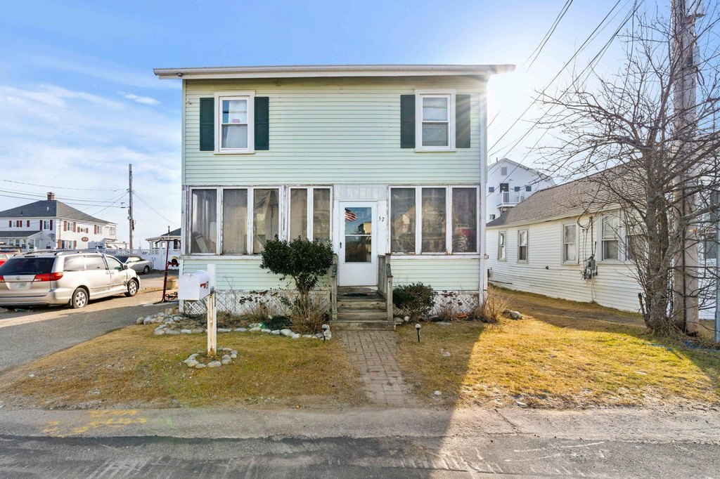 Hampton, New Hampshire, 03842, United States, ,Residential,Forsale,1934009