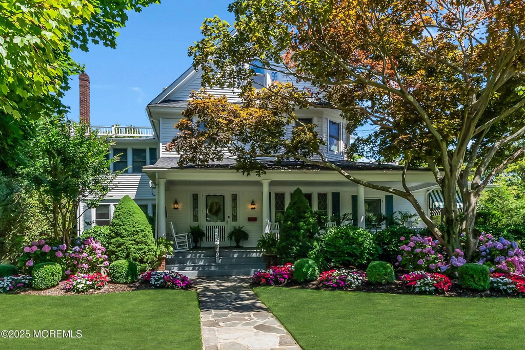 Spring Lake, New Jersey, 07762, United States, 6 Bedrooms Bedrooms, ,6.5 BathroomsBathrooms,Residential,Forsale,1953818