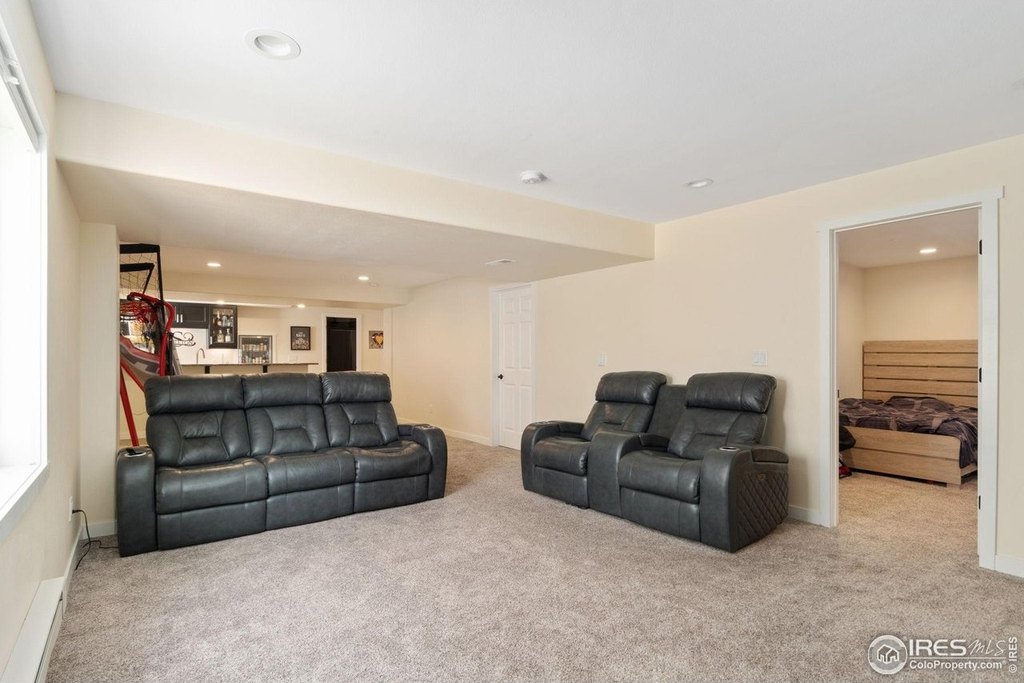 Dacono, Colorado, 80514, United States, 5 Bedrooms Bedrooms, ,3.5 BathroomsBathrooms,Residential,Forsale,1946730