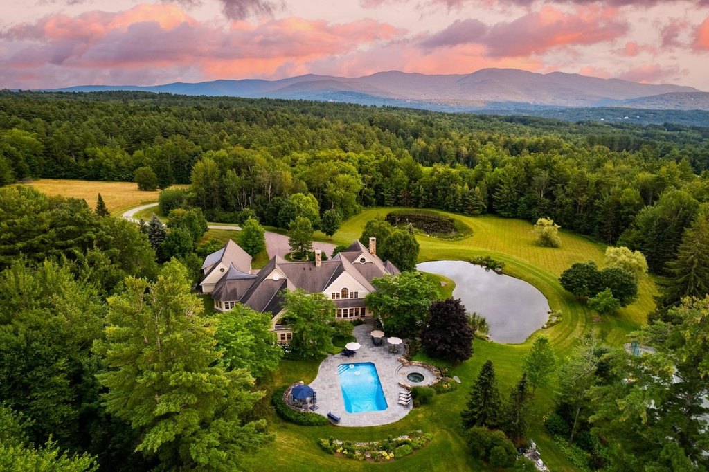 Stowe, Vermont, 05672, United States, ,Commercial,Forsale,1953147