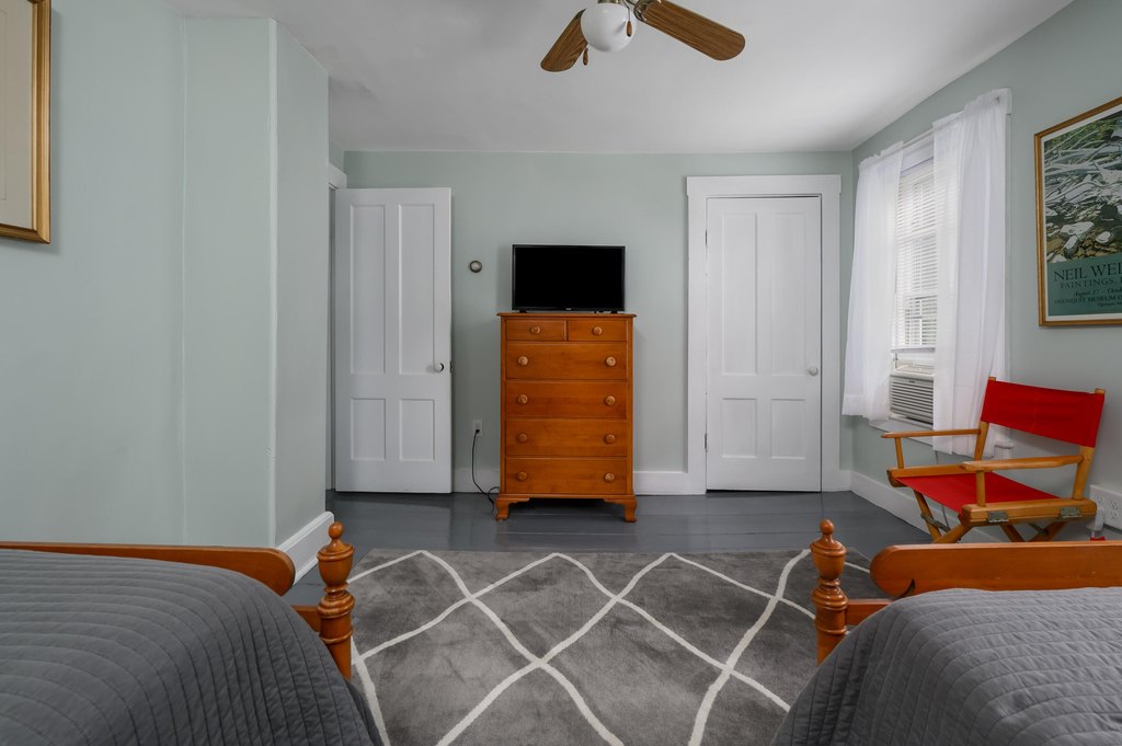 Ogunquit, Maine, 03907, United States, 3 Bedrooms Bedrooms, ,2 BathroomsBathrooms,Residential,Forsale,1893980