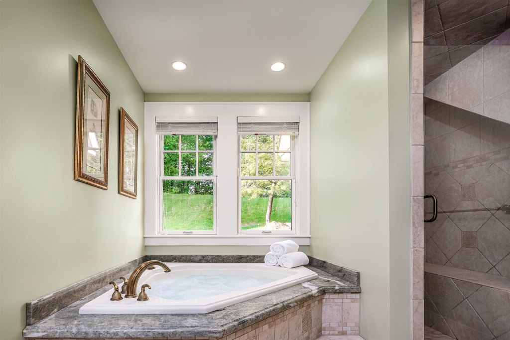 Stowe, Vermont, 05672, United States, ,Commercial,Forsale,1953147