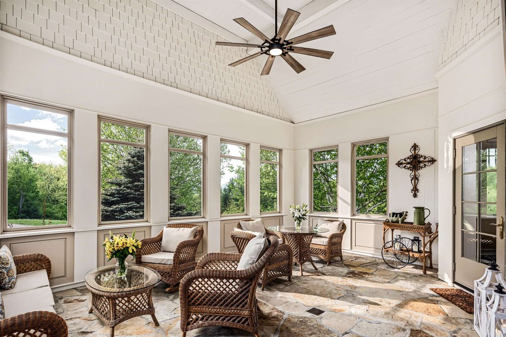 Stowe, Vermont, 05672, United States, ,Commercial,Forsale,1953147