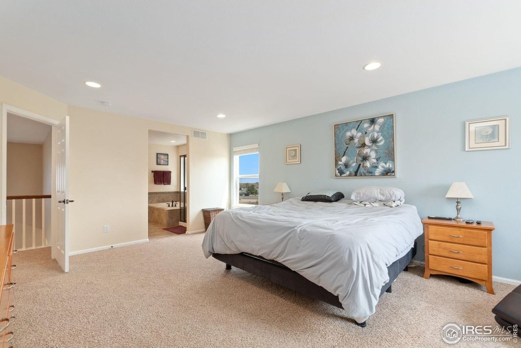 Dacono, Colorado, 80514, United States, 5 Bedrooms Bedrooms, ,3.5 BathroomsBathrooms,Residential,Forsale,1946730