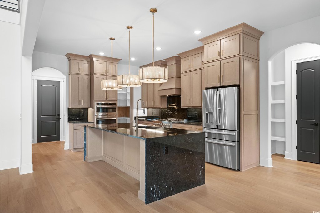 Myrtle Beach, South Carolina, 29572, United States, 5 Bedrooms Bedrooms, ,5.5 BathroomsBathrooms,Residential,Forsale,1884292