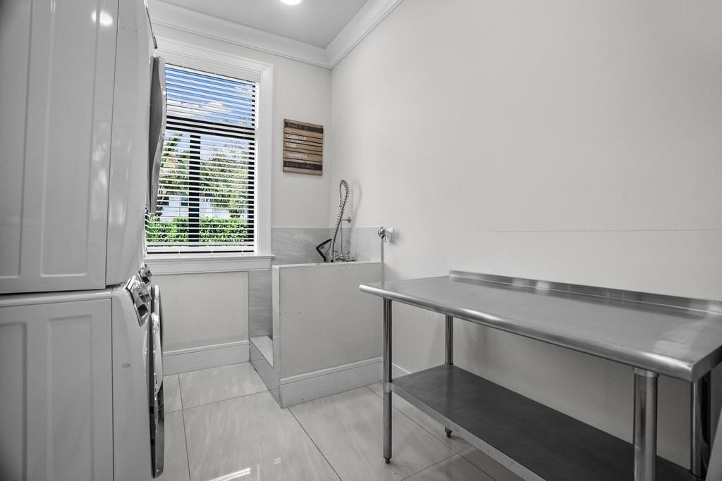 Boca Raton, Florida, 33496, United States, 5 Bedrooms Bedrooms, ,5.5 BathroomsBathrooms,Residential,Forsale,1886550