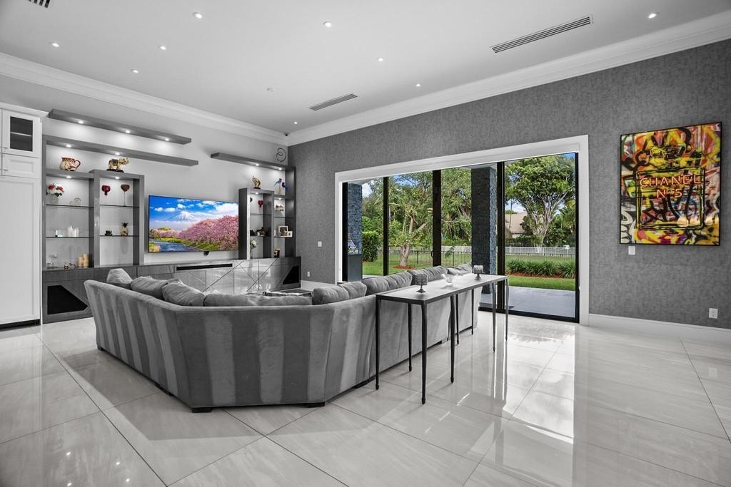 Boca Raton, Florida, 33496, United States, 5 Bedrooms Bedrooms, ,5.5 BathroomsBathrooms,Residential,Forsale,1886550