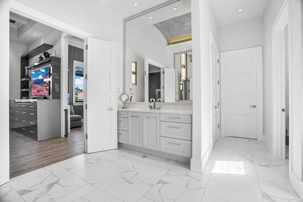 Boca Raton, Florida, 33496, United States, 5 Bedrooms Bedrooms, ,5.5 BathroomsBathrooms,Residential,Forsale,1886550