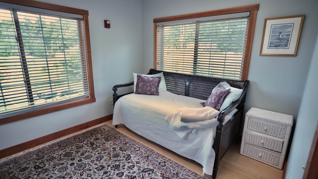 Gilford, New Hampshire, 03249, United States, 5 Bedrooms Bedrooms, ,2 BathroomsBathrooms,Residential,Forsale,1933942