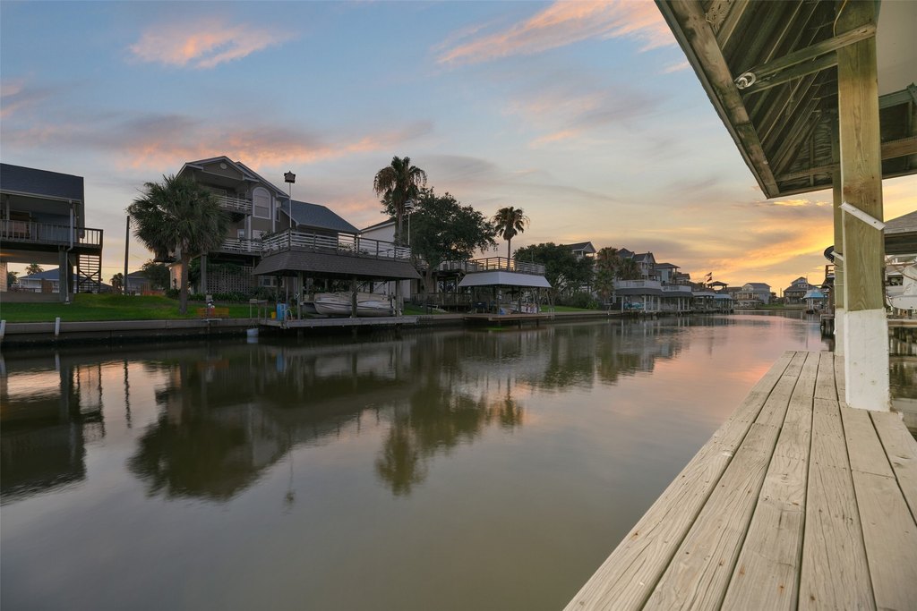 Galveston, Texas, 77554, United States, 3 Bedrooms Bedrooms, ,3 BathroomsBathrooms,Residential,Forsale,1889107