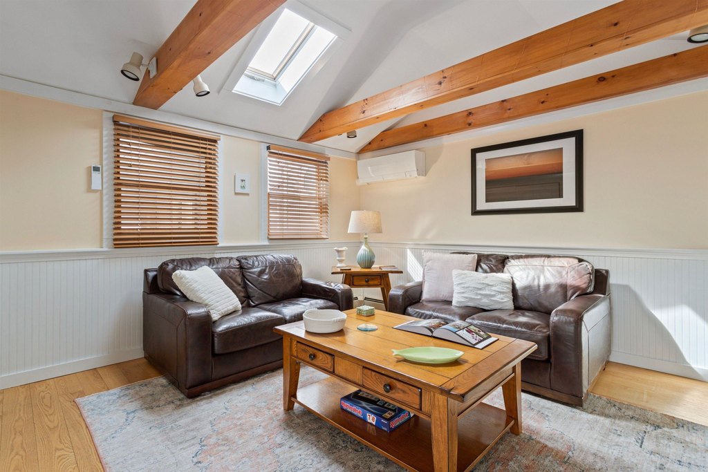 Seabrook, New Hampshire, 03874, United States, 4 Bedrooms Bedrooms, ,3 BathroomsBathrooms,Residential,Forsale,1934011