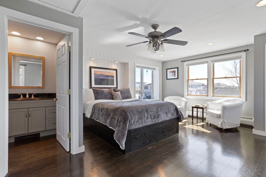 Seabrook, New Hampshire, 03874, United States, 4 Bedrooms Bedrooms, ,3 BathroomsBathrooms,Residential,Forsale,1934011