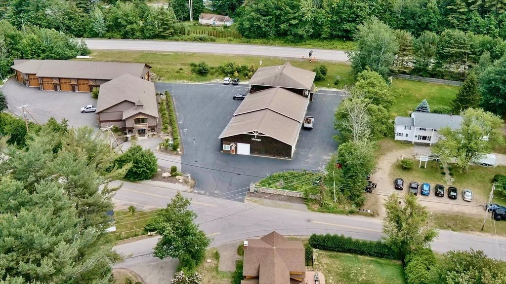 Gilford, New Hampshire, 03249, United States, 5 Bedrooms Bedrooms, ,2 BathroomsBathrooms,Residential,Forsale,1933942
