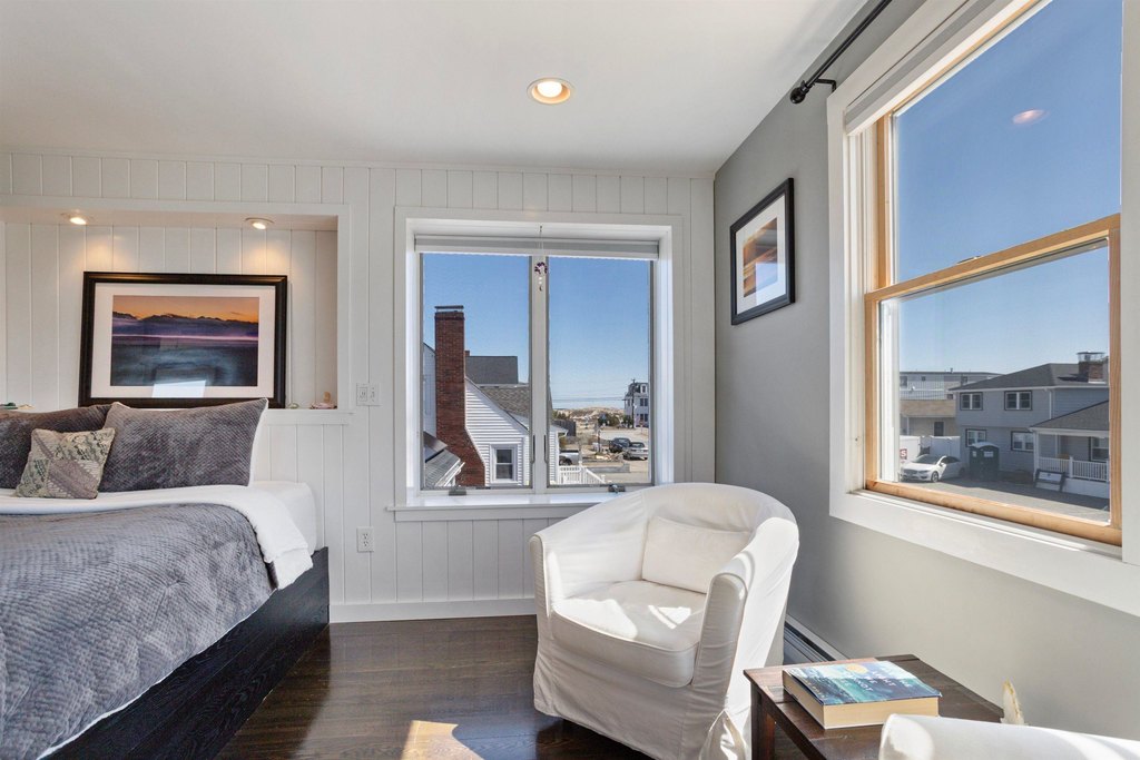 Seabrook, New Hampshire, 03874, United States, 4 Bedrooms Bedrooms, ,3 BathroomsBathrooms,Residential,Forsale,1934011