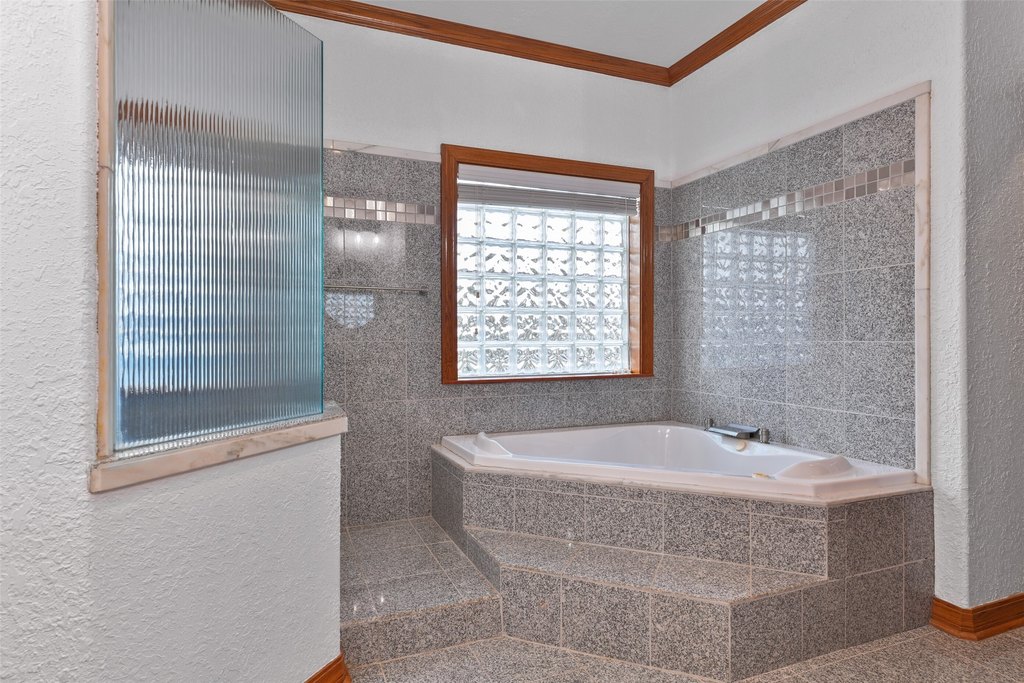 Galveston, Texas, 77554, United States, 3 Bedrooms Bedrooms, ,3 BathroomsBathrooms,Residential,Forsale,1889107