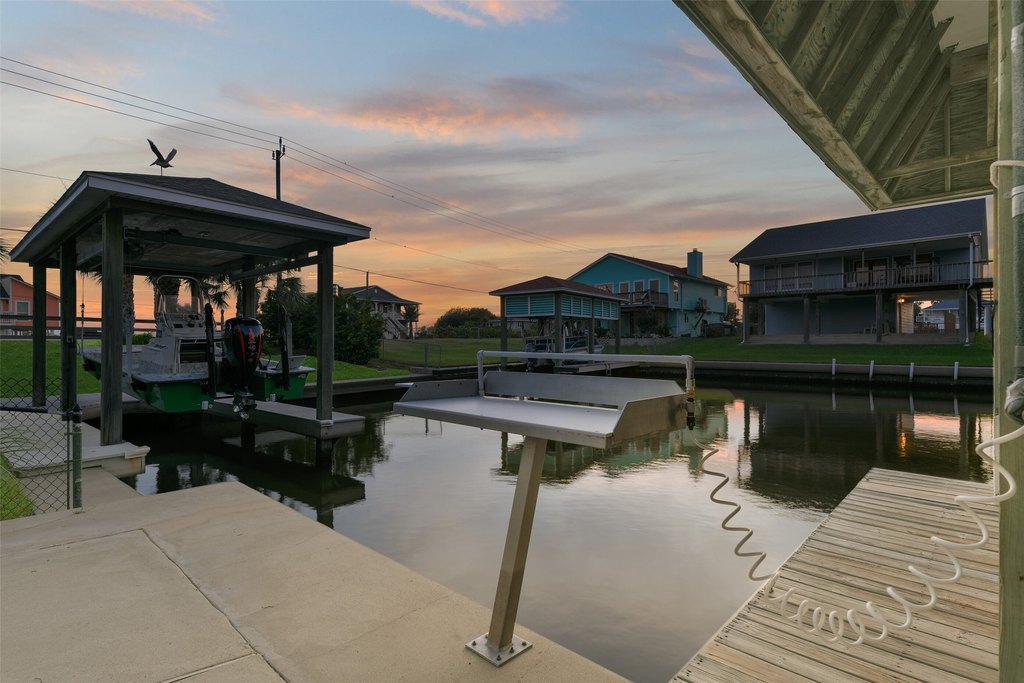 Galveston, Texas, 77554, United States, 3 Bedrooms Bedrooms, ,3 BathroomsBathrooms,Residential,Forsale,1889107