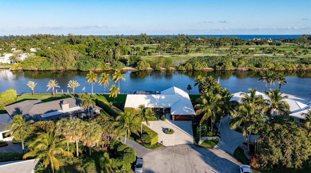 Gulf Stream, Florida, 33483, United States, 4 Bedrooms Bedrooms, ,3.5 BathroomsBathrooms,Residential,Forsale,1886507