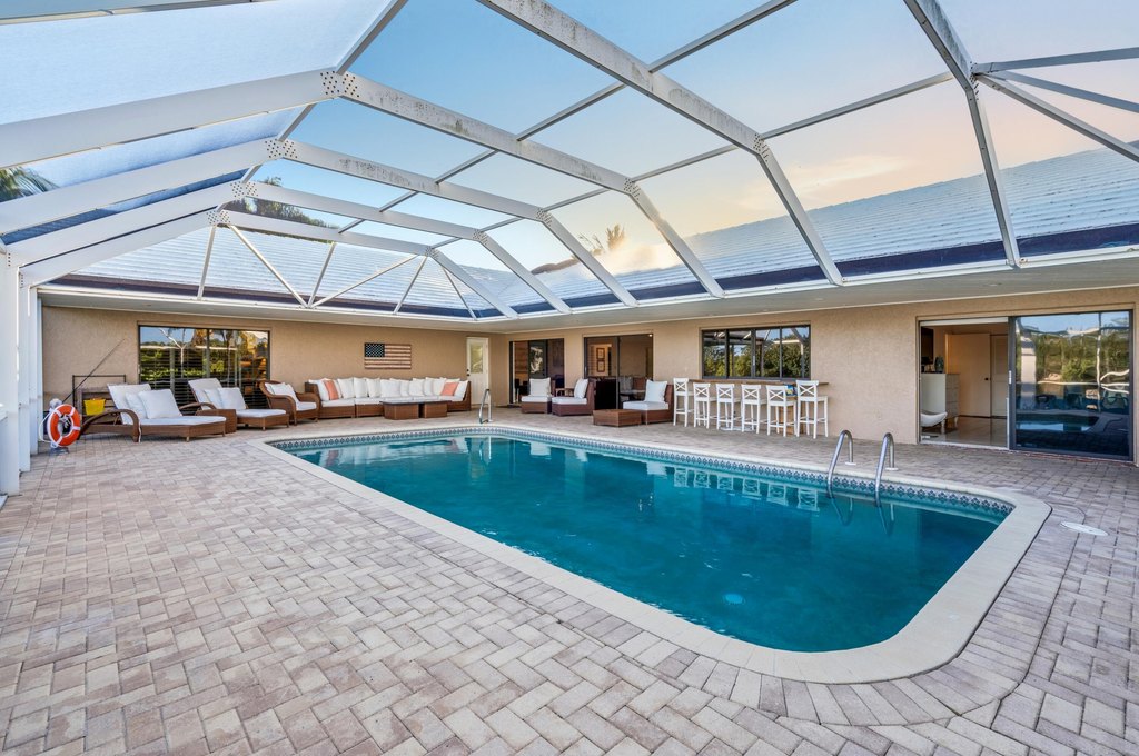 Gulf Stream, Florida, 33483, United States, 4 Bedrooms Bedrooms, ,3.5 BathroomsBathrooms,Residential,Forsale,1886507