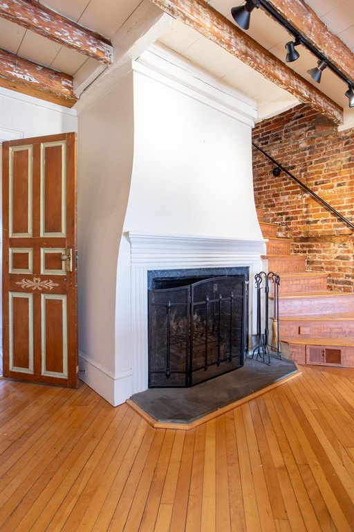 Portsmouth, New Hampshire, 03801, United States, 2 Bedrooms Bedrooms, ,2 BathroomsBathrooms,Residential,Forsale,1934006