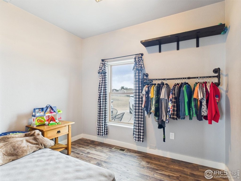 Briggsdale, Colorado, 80611, United States, 8 Bedrooms Bedrooms, ,3 BathroomsBathrooms,Residential,Forsale,1926803