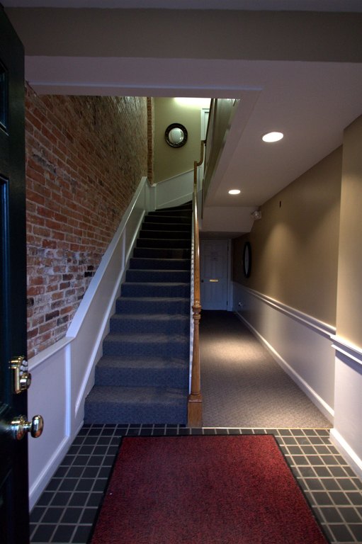 Portsmouth, New Hampshire, 03801, United States, 2 Bedrooms Bedrooms, ,2 BathroomsBathrooms,Residential,Forsale,1934006