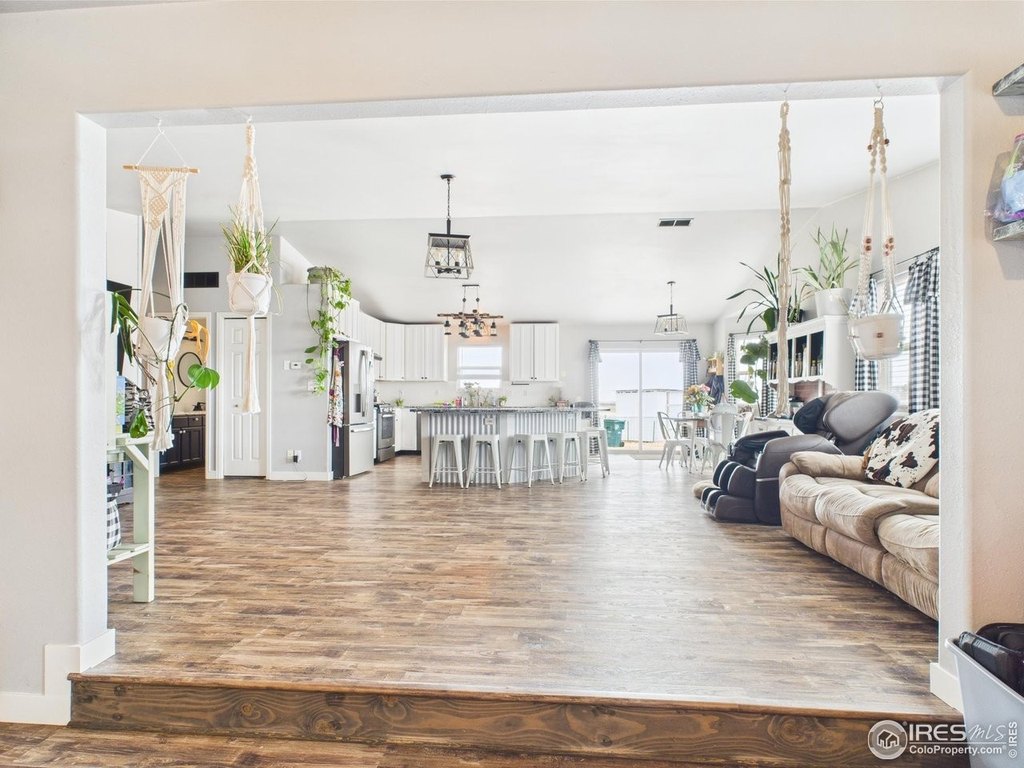 Briggsdale, Colorado, 80611, United States, 8 Bedrooms Bedrooms, ,3 BathroomsBathrooms,Residential,Forsale,1926803
