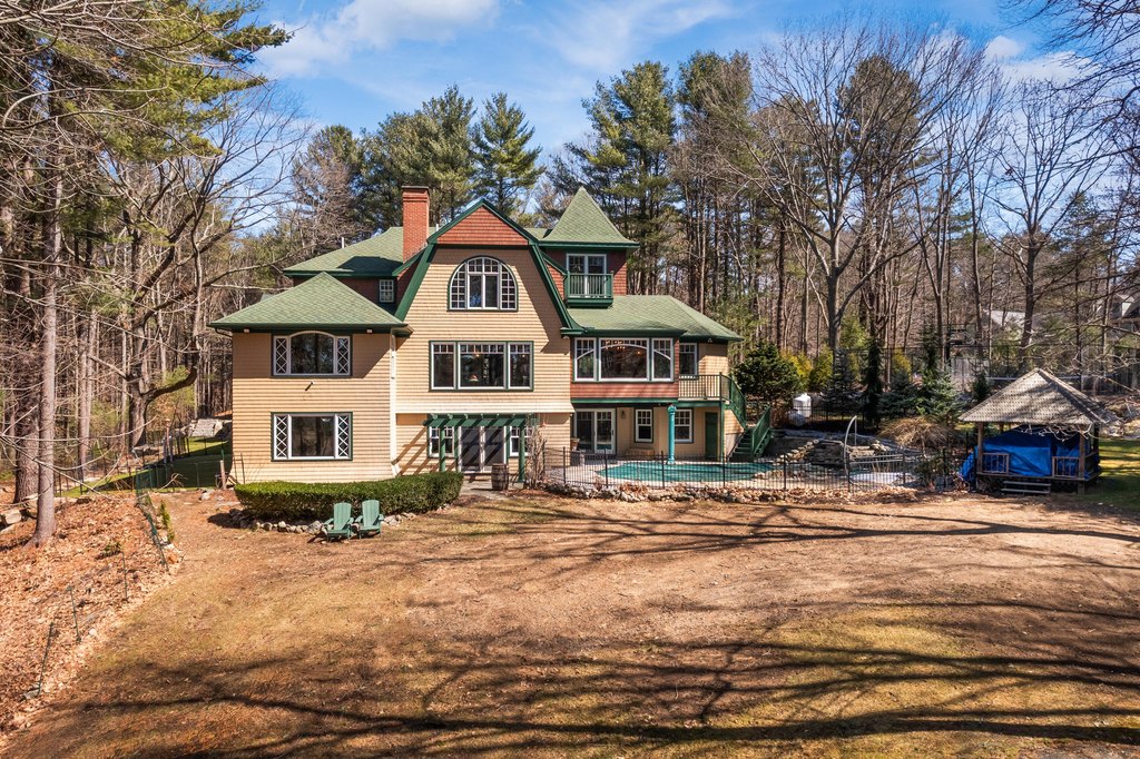 Kittery, Maine, 03904, United States, 6 Bedrooms Bedrooms, ,6.5 BathroomsBathrooms,Residential,Forsale,1893982