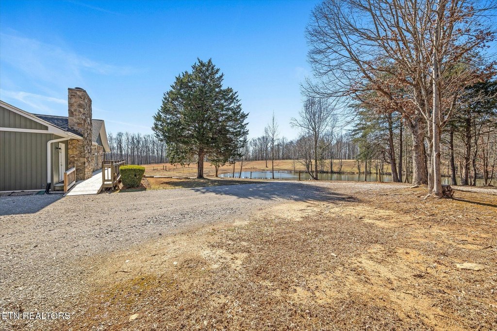 Cookeville, Tennessee, 38506, United States, 3 Bedrooms Bedrooms, ,2 BathroomsBathrooms,Residential,Forsale,1885996