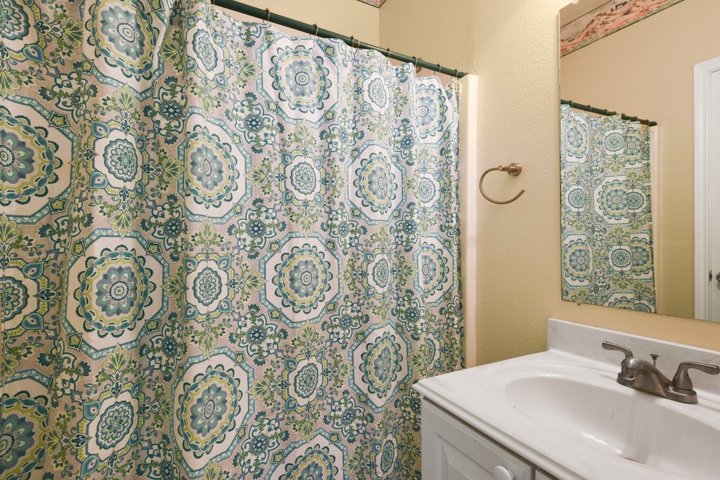 Surfside Beach, Texas, 77541, United States, 10 Bedrooms Bedrooms, ,6 BathroomsBathrooms,Residential,Forsale,1889080